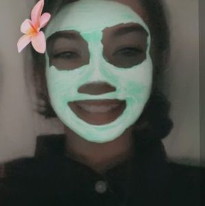 Meet your Posher, Keerah